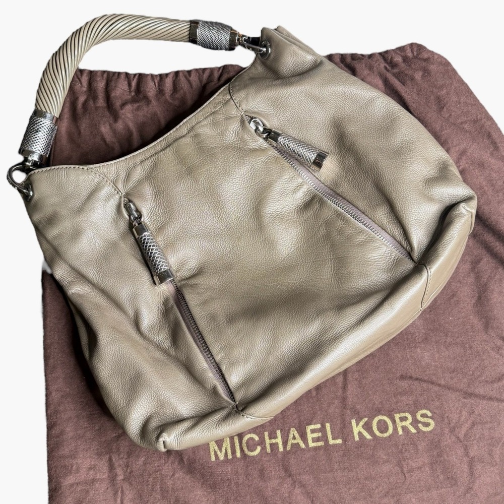 Michael Kors Tonne Shoulder Bag Hobo Taupe Leather Designer Purse Handbag - Picture 4 of 14